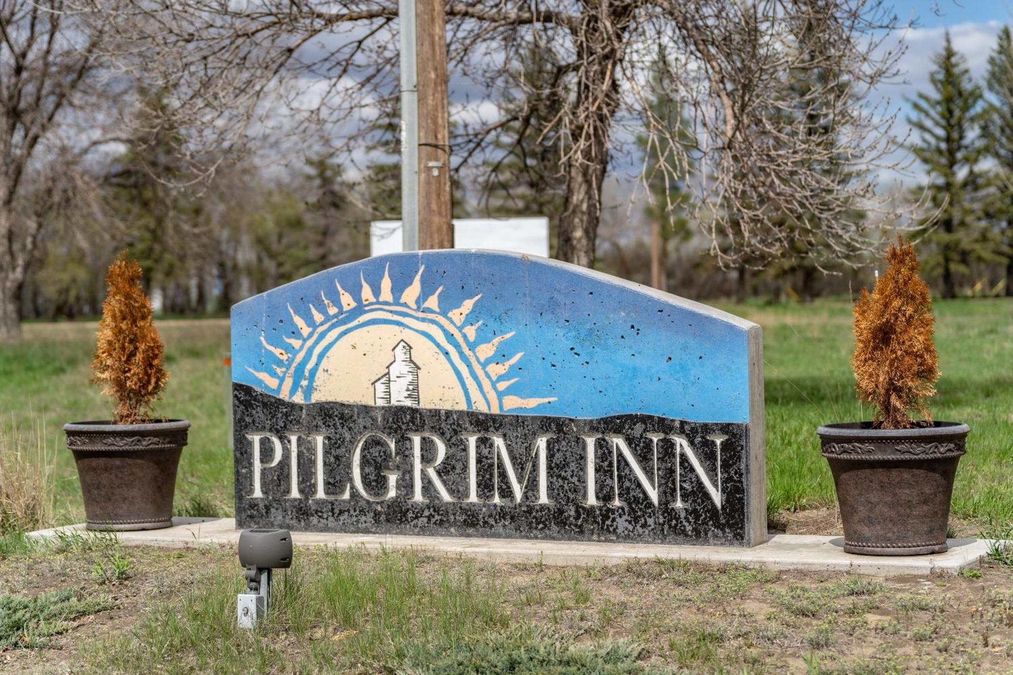 Pilgrim Inn Caronport Extérieur photo